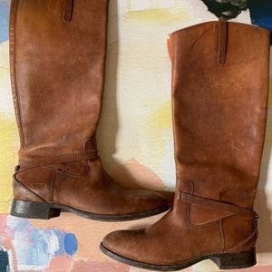 Frye Boots Lindsay Plate Cognac 9